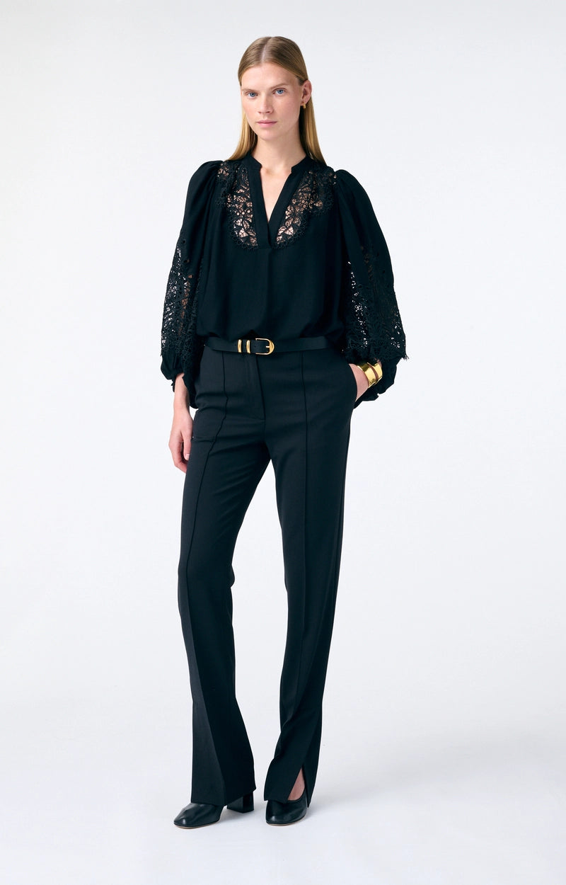Bell Blouse in Noir