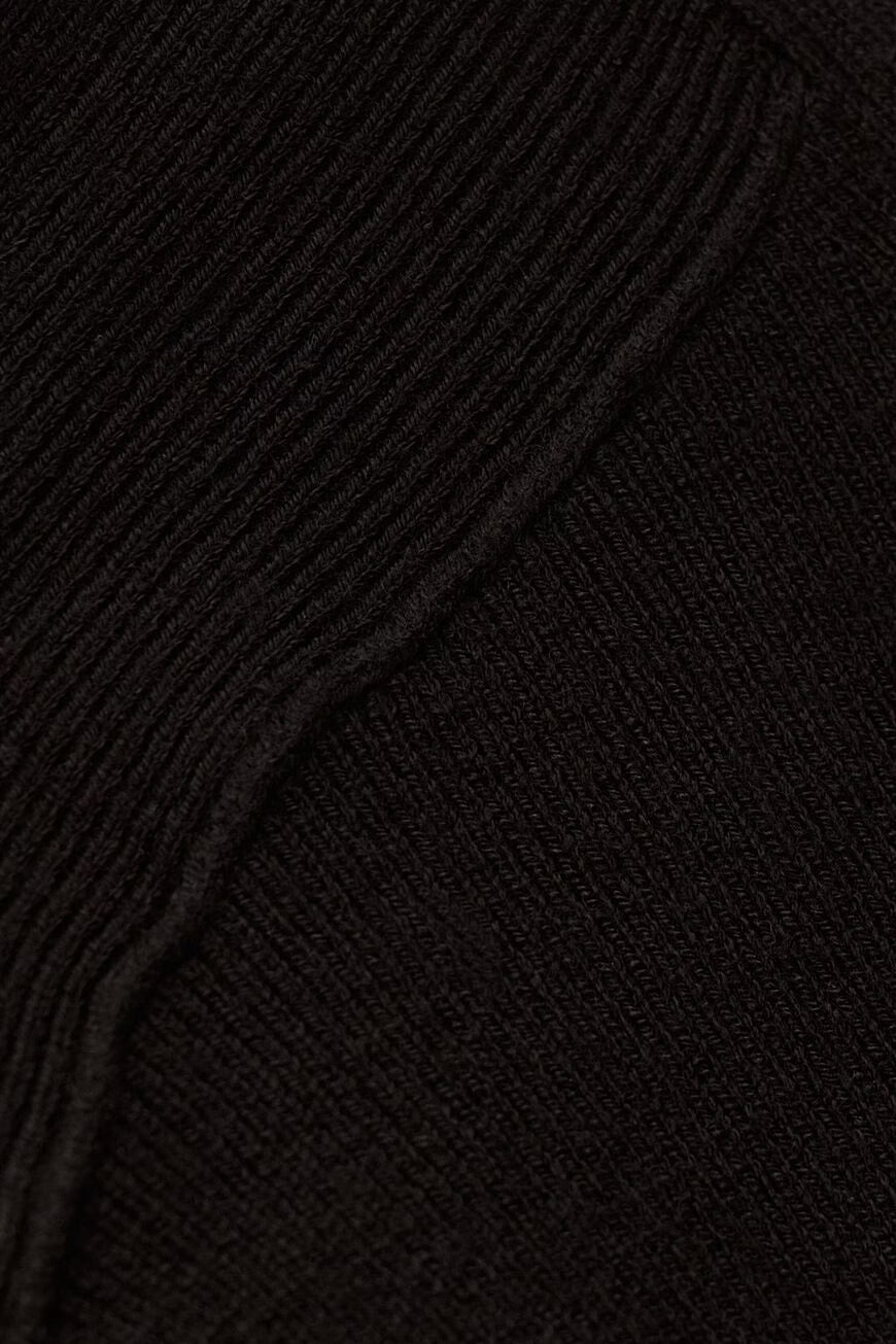 Bonnie Jumper in Noir