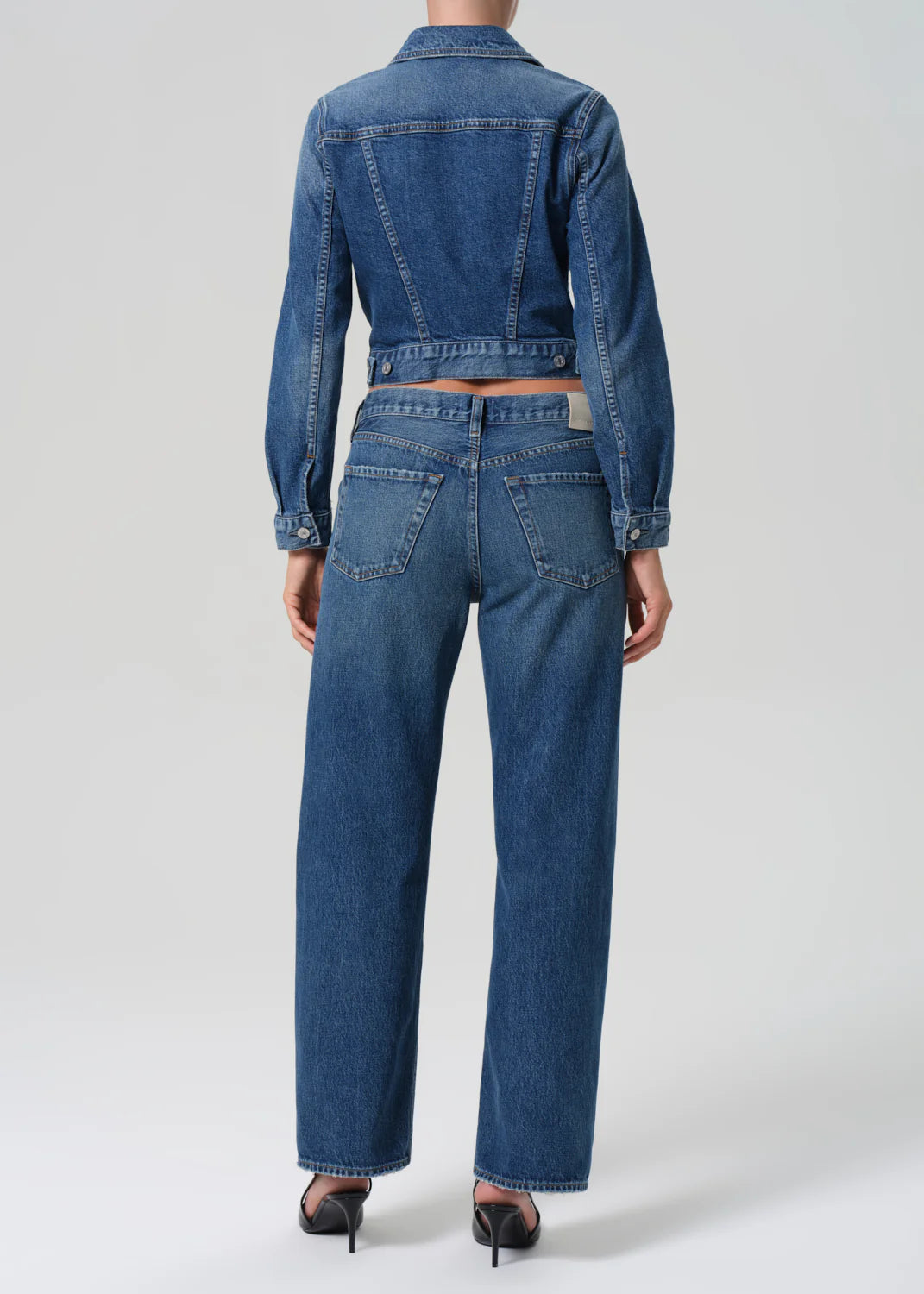 Lindz Easy Straight with Tuxedo Stripe in Liro