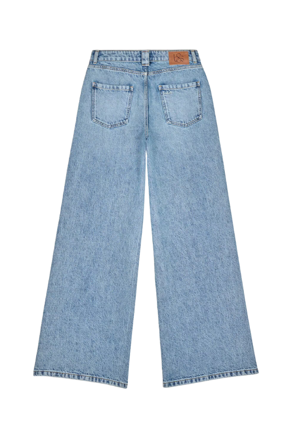 Mellou Jean in Light Used Blue