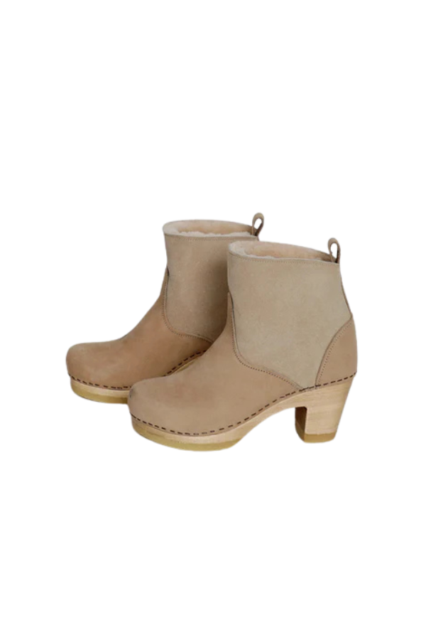 5" Pull On Shearling Clog Boot in Bone Suede