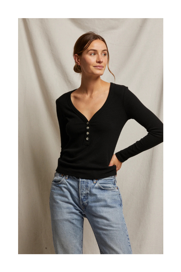 Evangeline sweater rib long sleeve vneck in true black