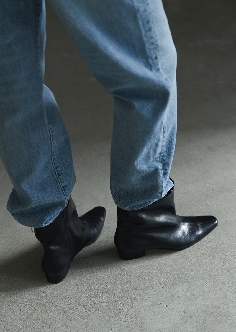 Perth Boots in Black