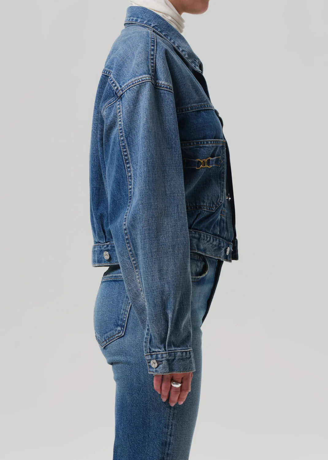 Alma Jacket with Horesbit in Sweetzer