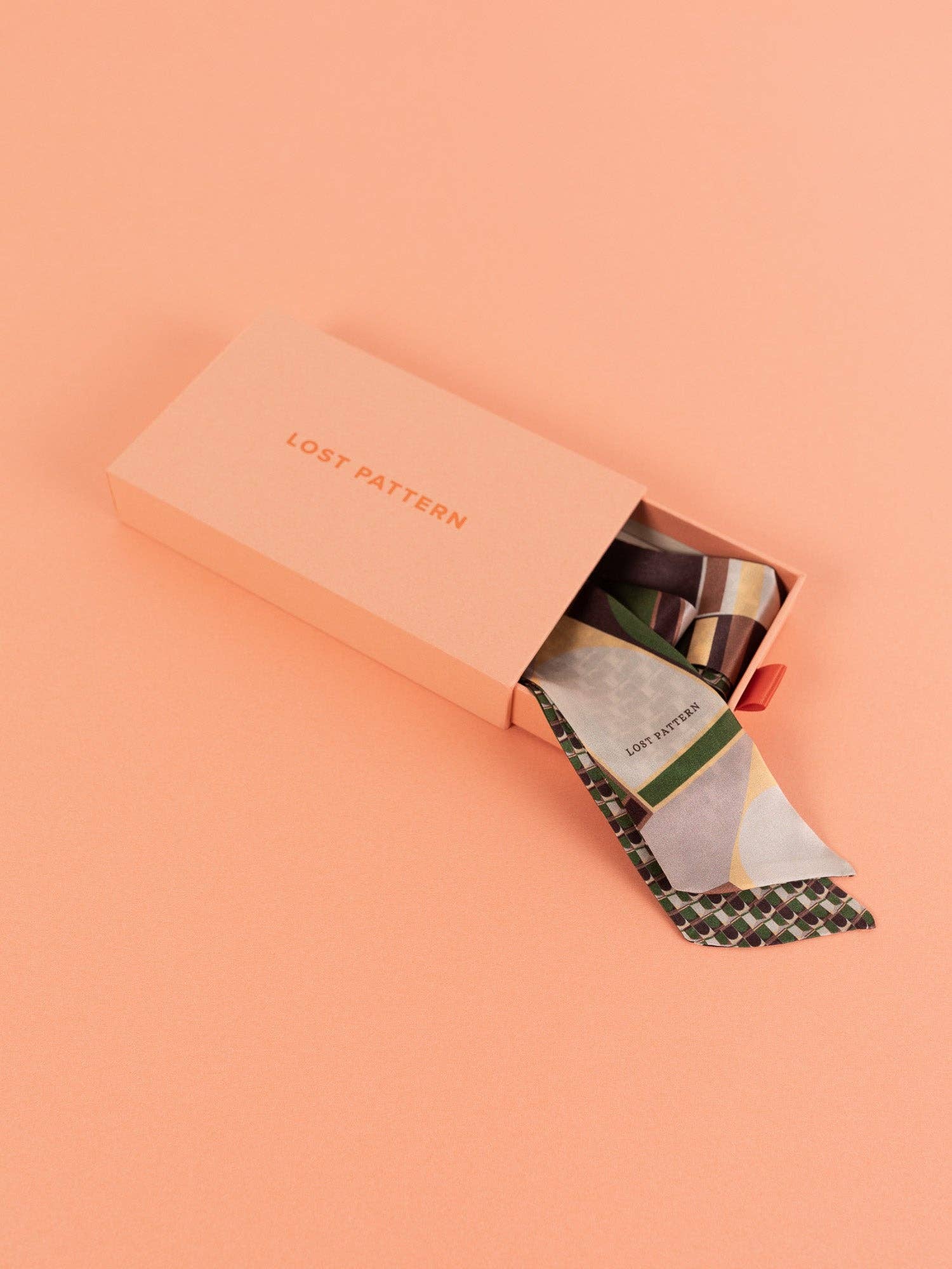 "Modular" Silk Skinny Scarf - Green: Green / 140cm*5cm