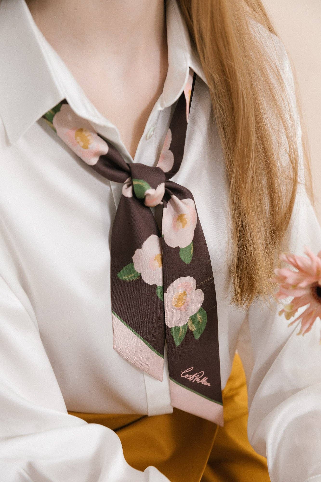 "Camellia" Silk Twill Skinny Scarf - Dark Brown: Dark Brown