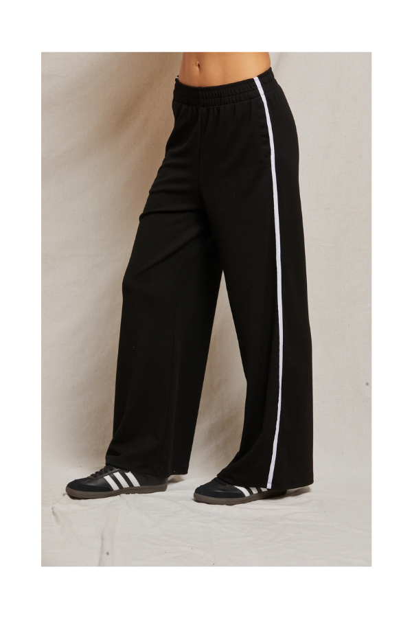 Nadia Travel Wide Leg Pants in True Black