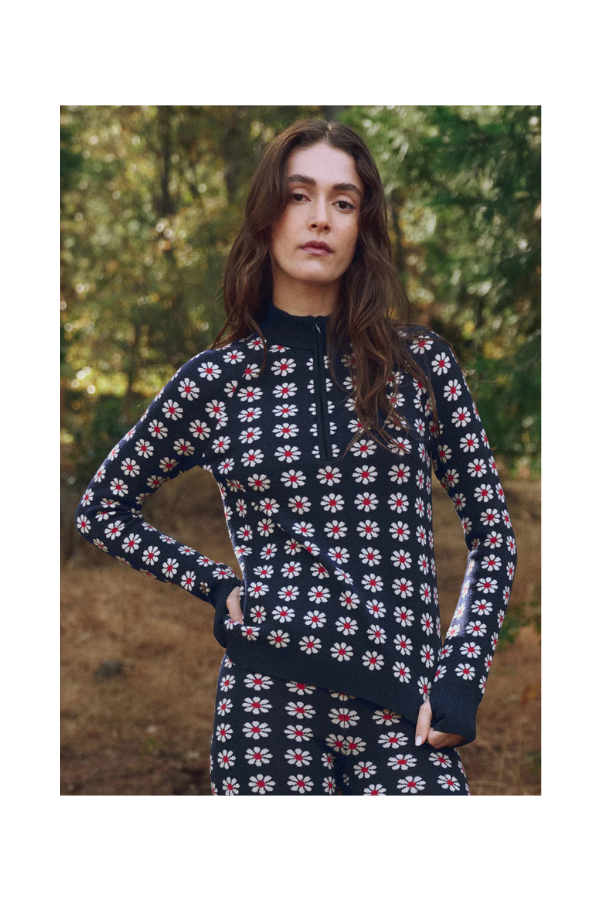 The Merino Quarter Zip in Frosted Daisy