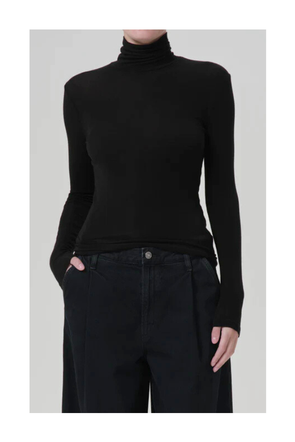 Pascale Turtleneck in Black