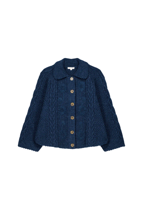 Khellane Cape in Marine