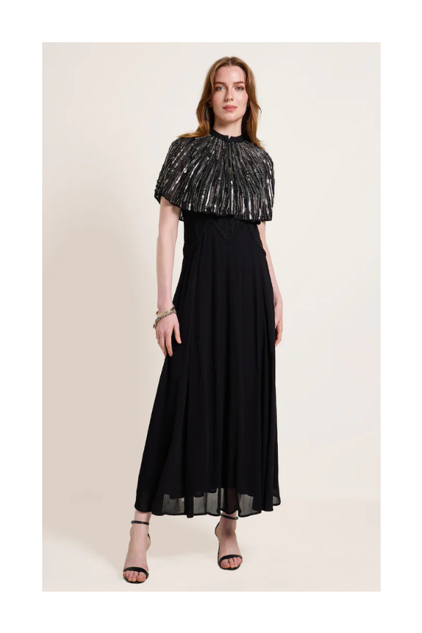 Moonlight Cape in Onyx Black