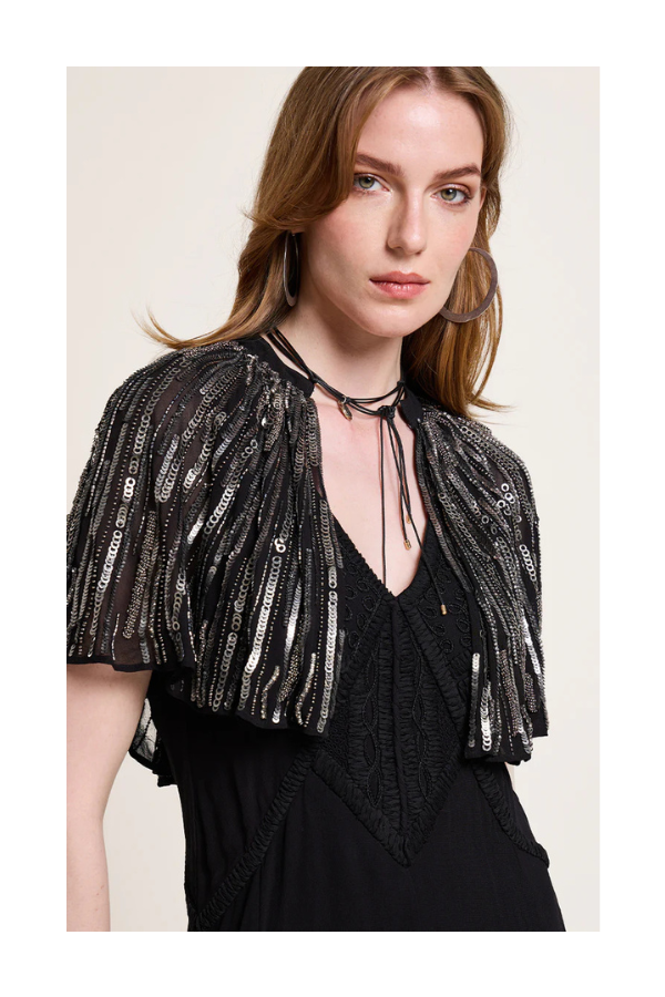 Moonlight Cape in Onyx Black