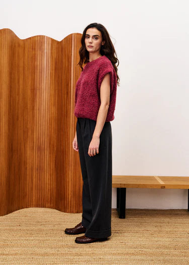 Jasmine Sweater in Bordeaux