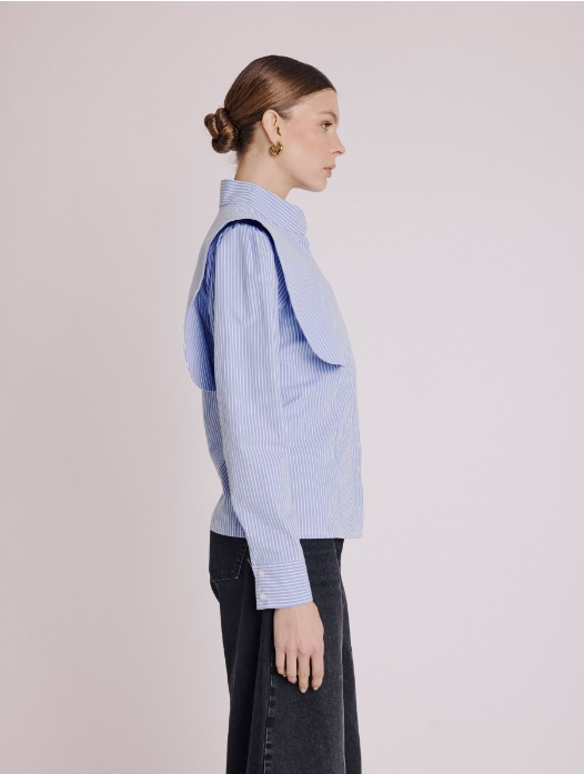 Celes Blouse in Blue Stripes