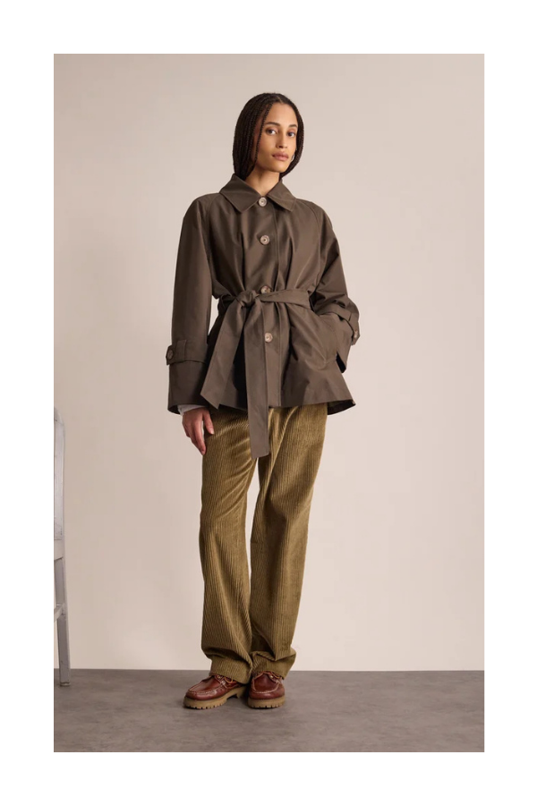 Tess Trench in Khaki
