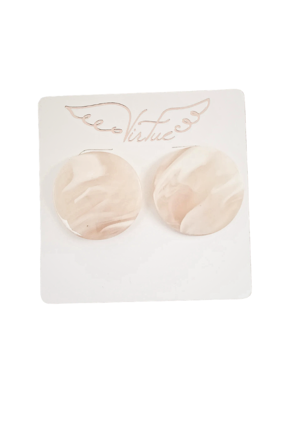 Wavy Acrylic Disc Earrings in Tan