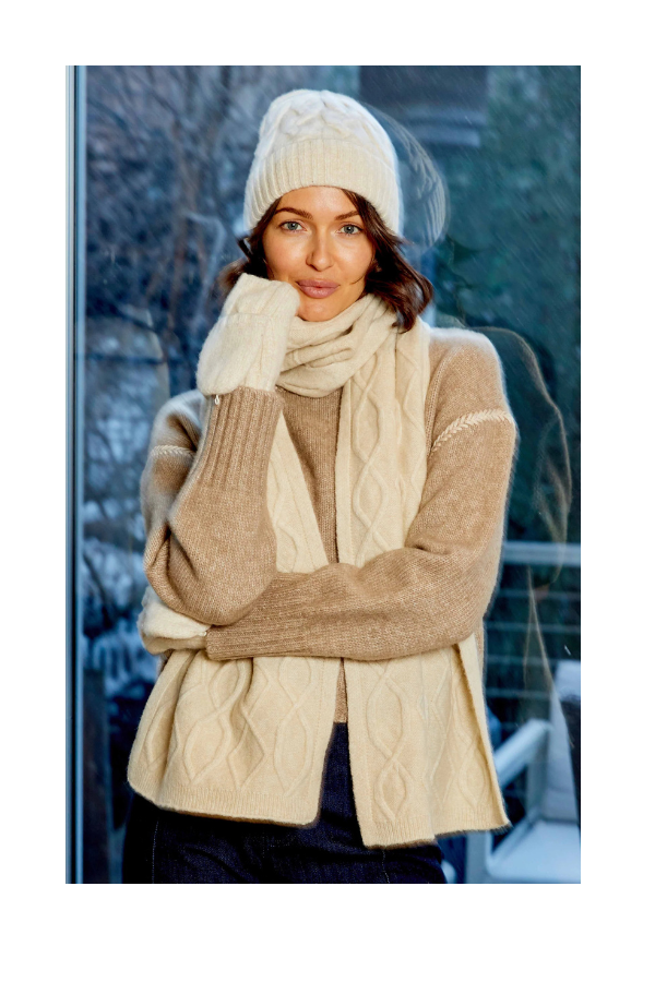 Cleo Mittens in Dove Marl