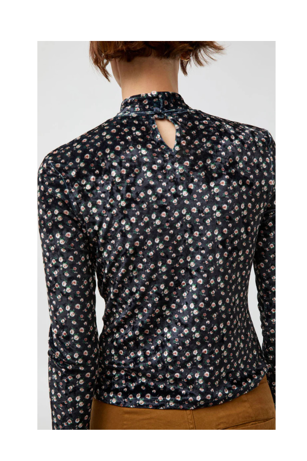 Kara Top in Black Floral