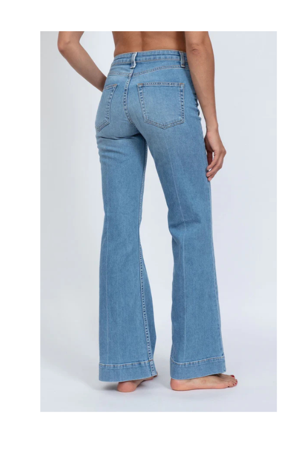 Juniper Jean in Keelover