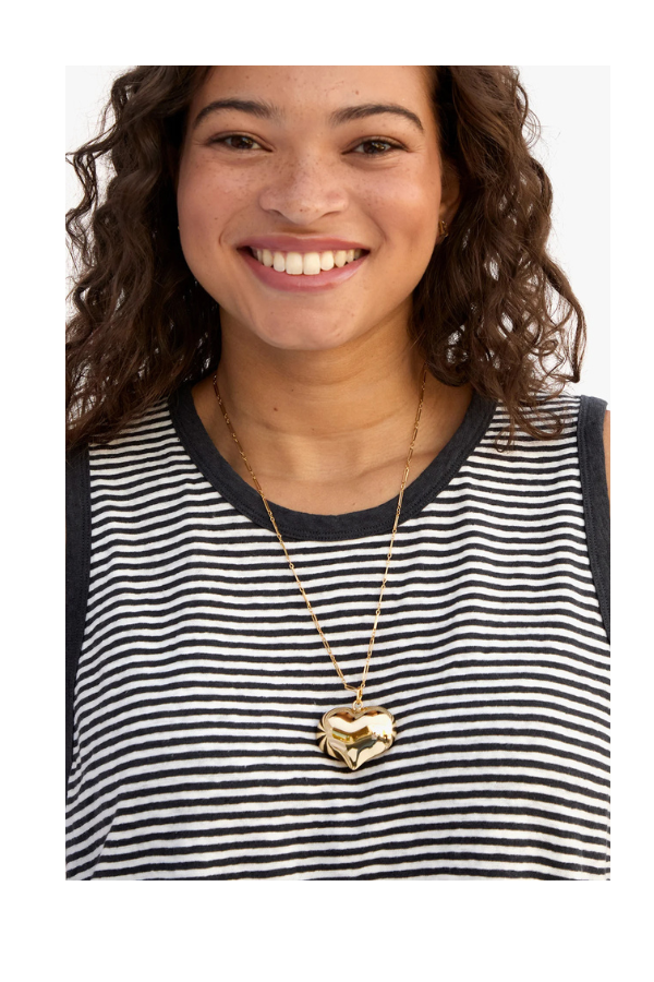 Grande Mylar Heart Charm in Gold
