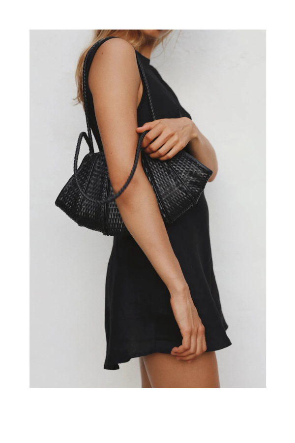 Venera Bag in Black