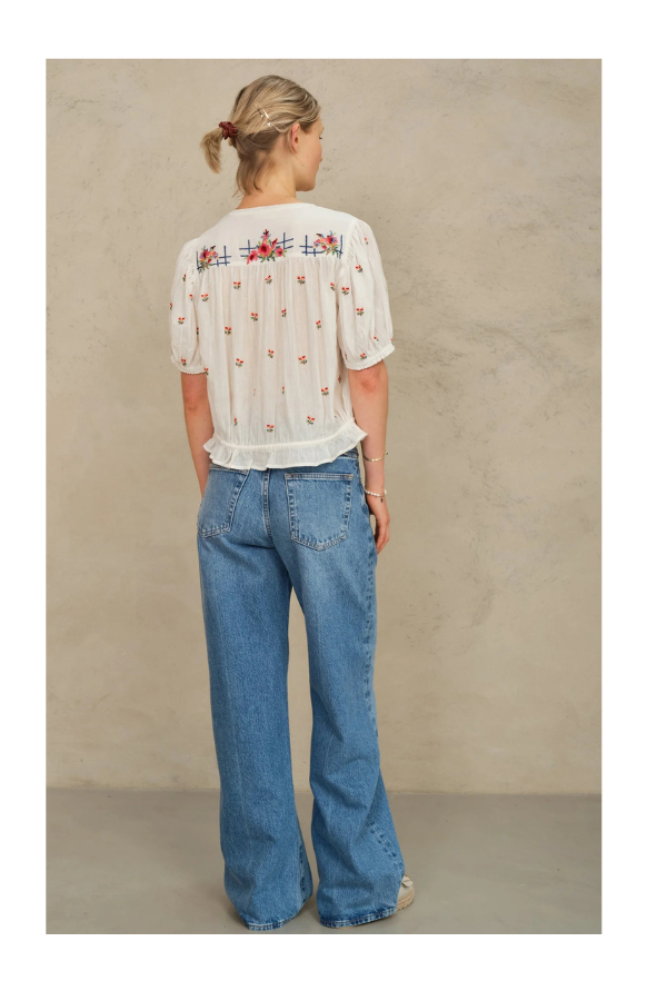 Harlie Emb Short Sleeve Top in Ecru/ Multi