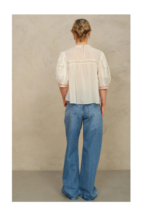 Fleur EMB Short Sleeve Top in Ecru/Multi