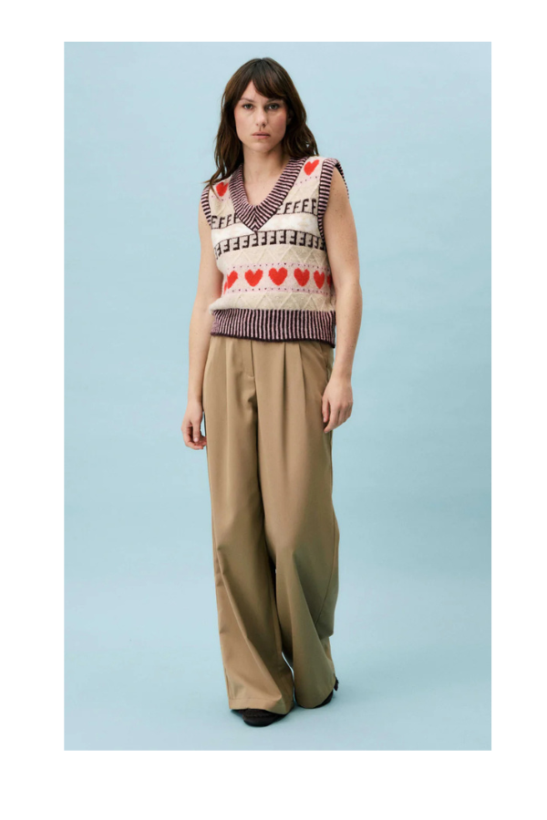 Rhubarbe Cardigan in Beige