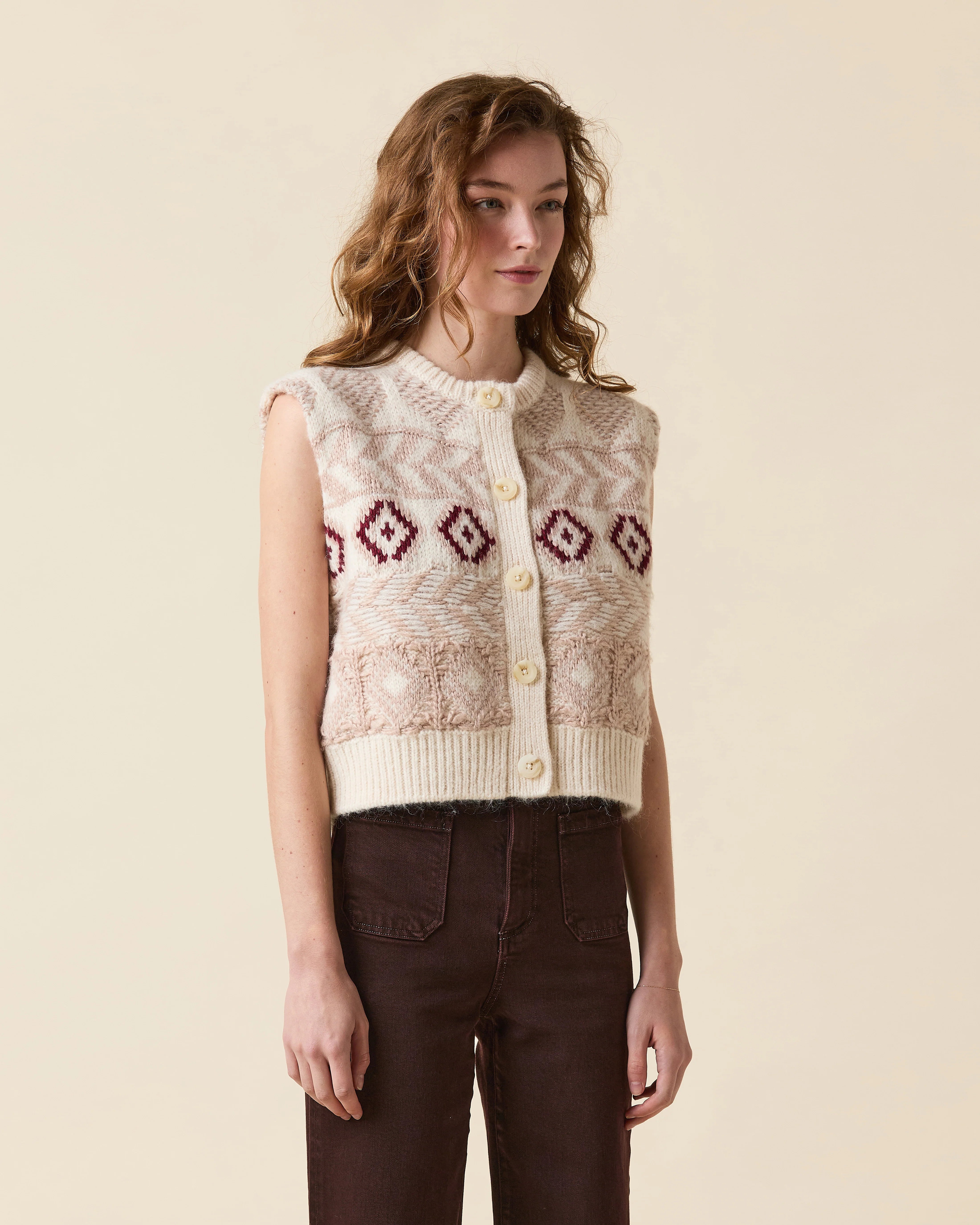 Fair Isle Vest in Camel/Cream