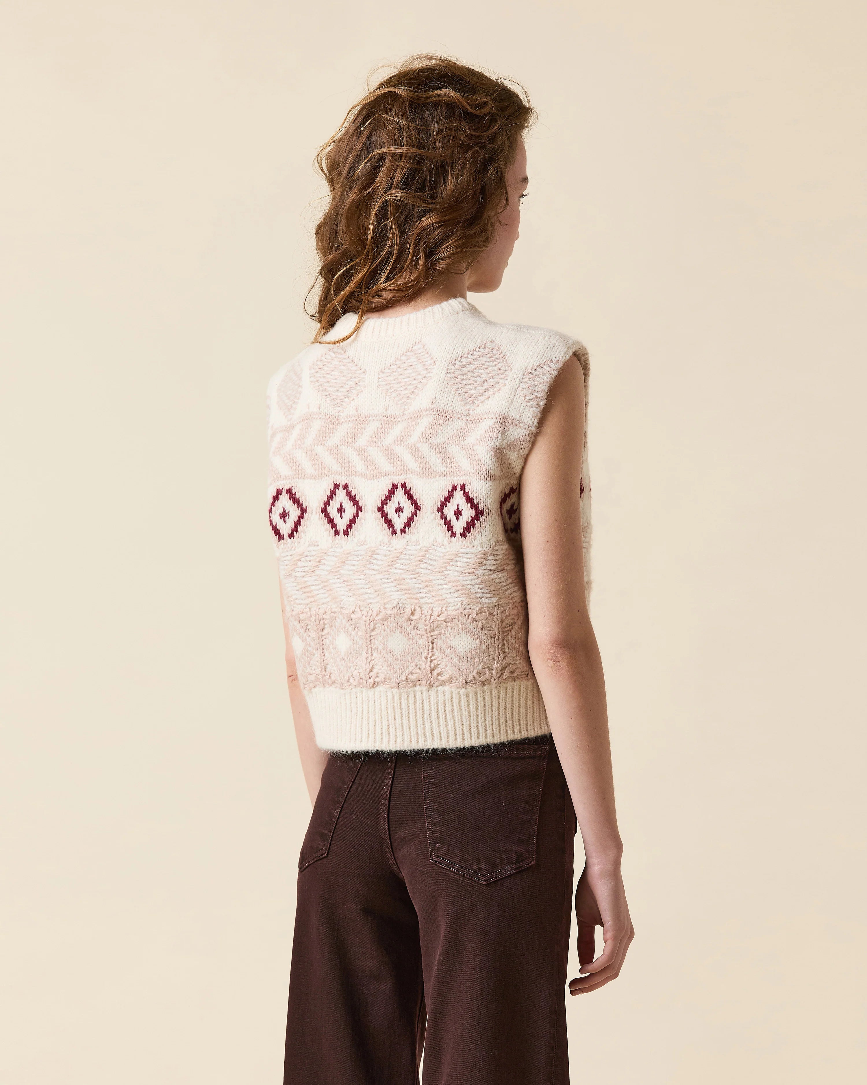 Fair Isle Vest in Camel/Cream