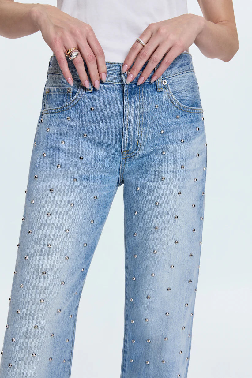 Lexi Mid-Rise Jean in Aries