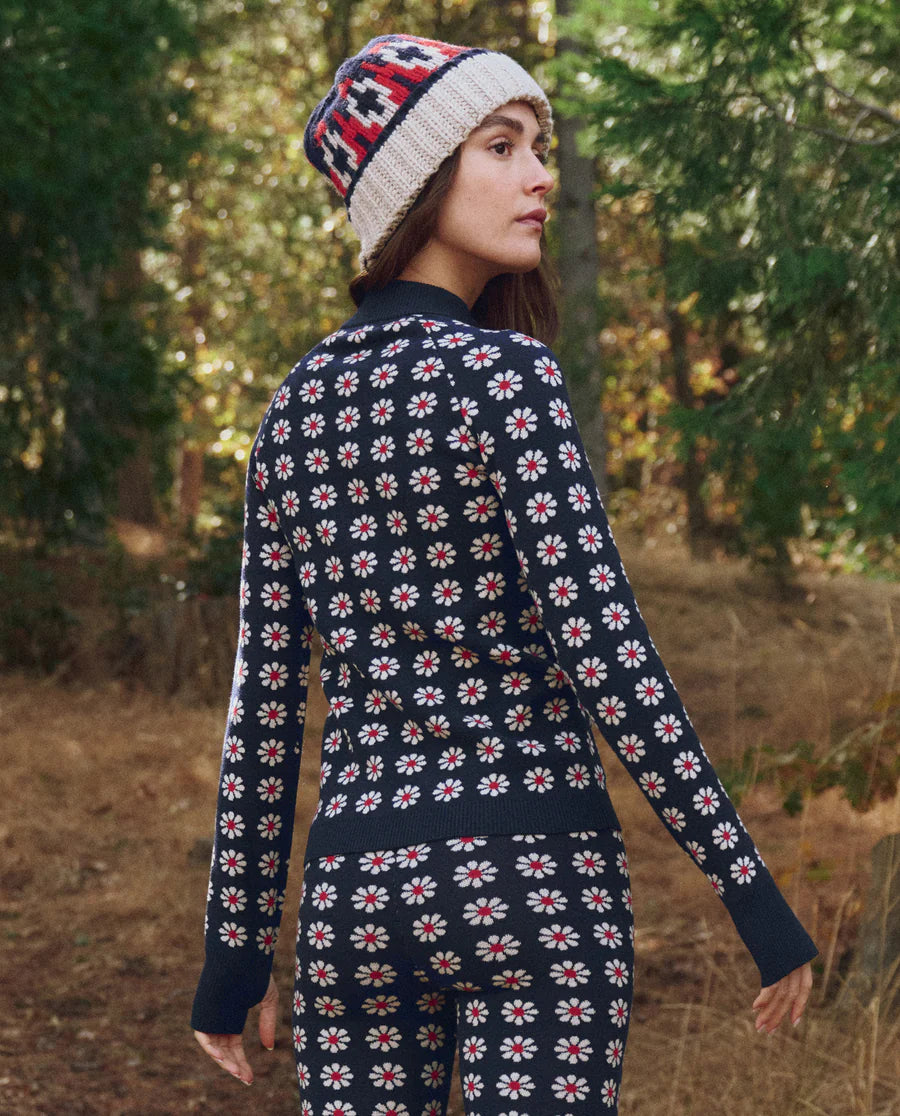 The Merino Quarter Zip in Frosted Daisy