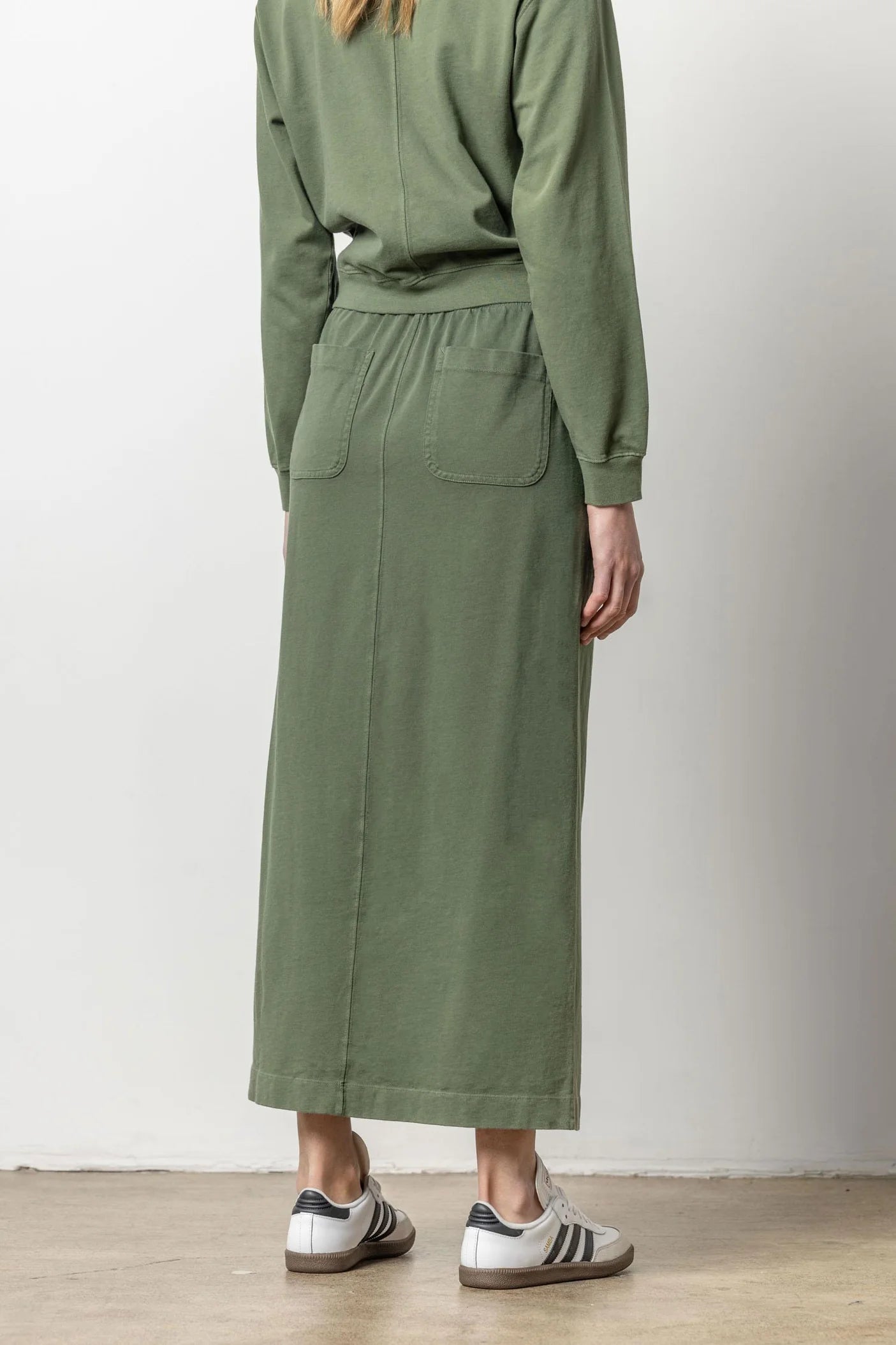 Maxi Skirt with Pockets in Elm