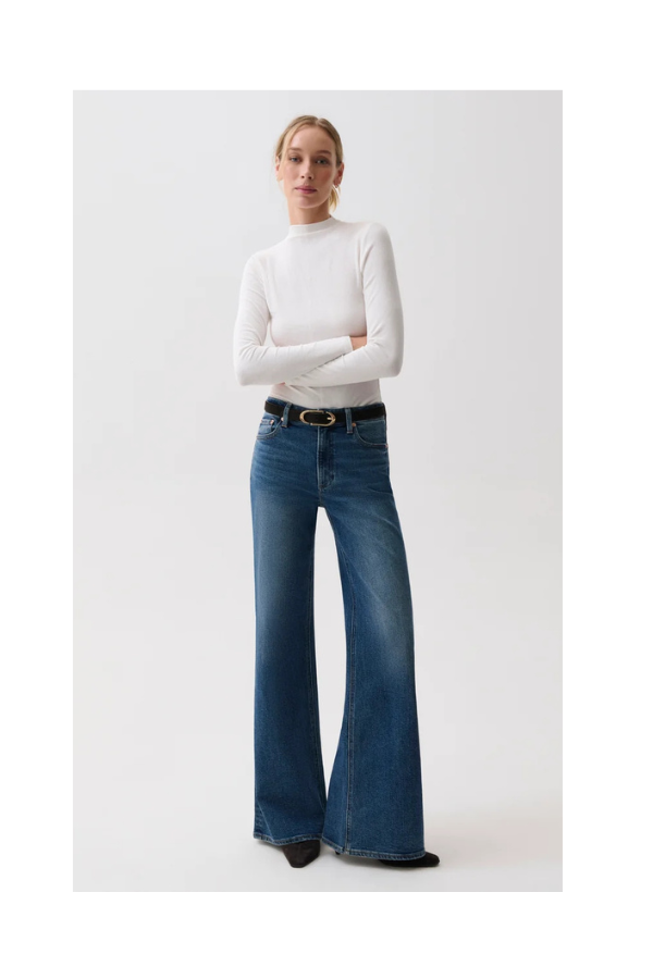 Vivian Mid Rise Wide Leg in Blue Depths