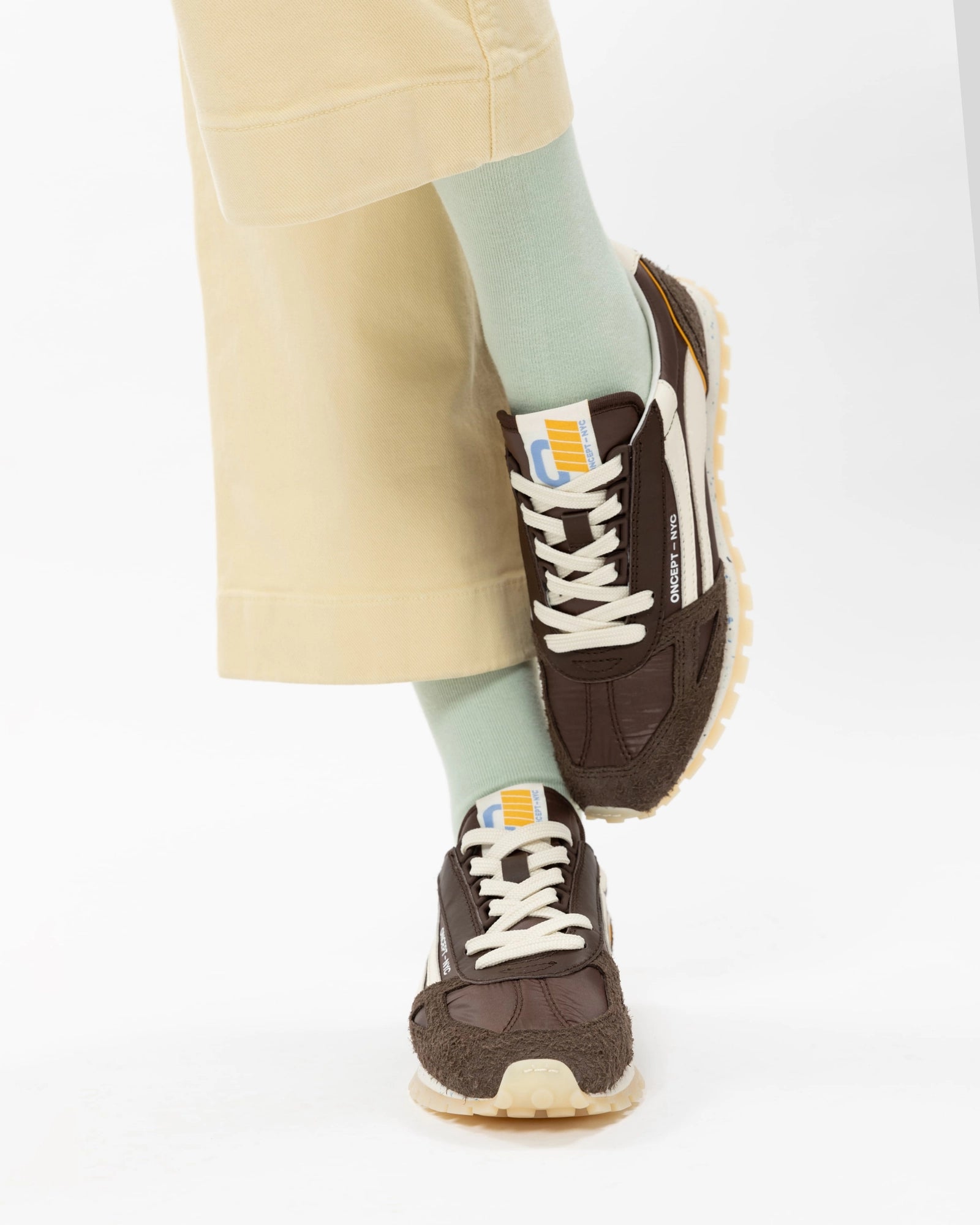 Toronto Sneaker in Espresso