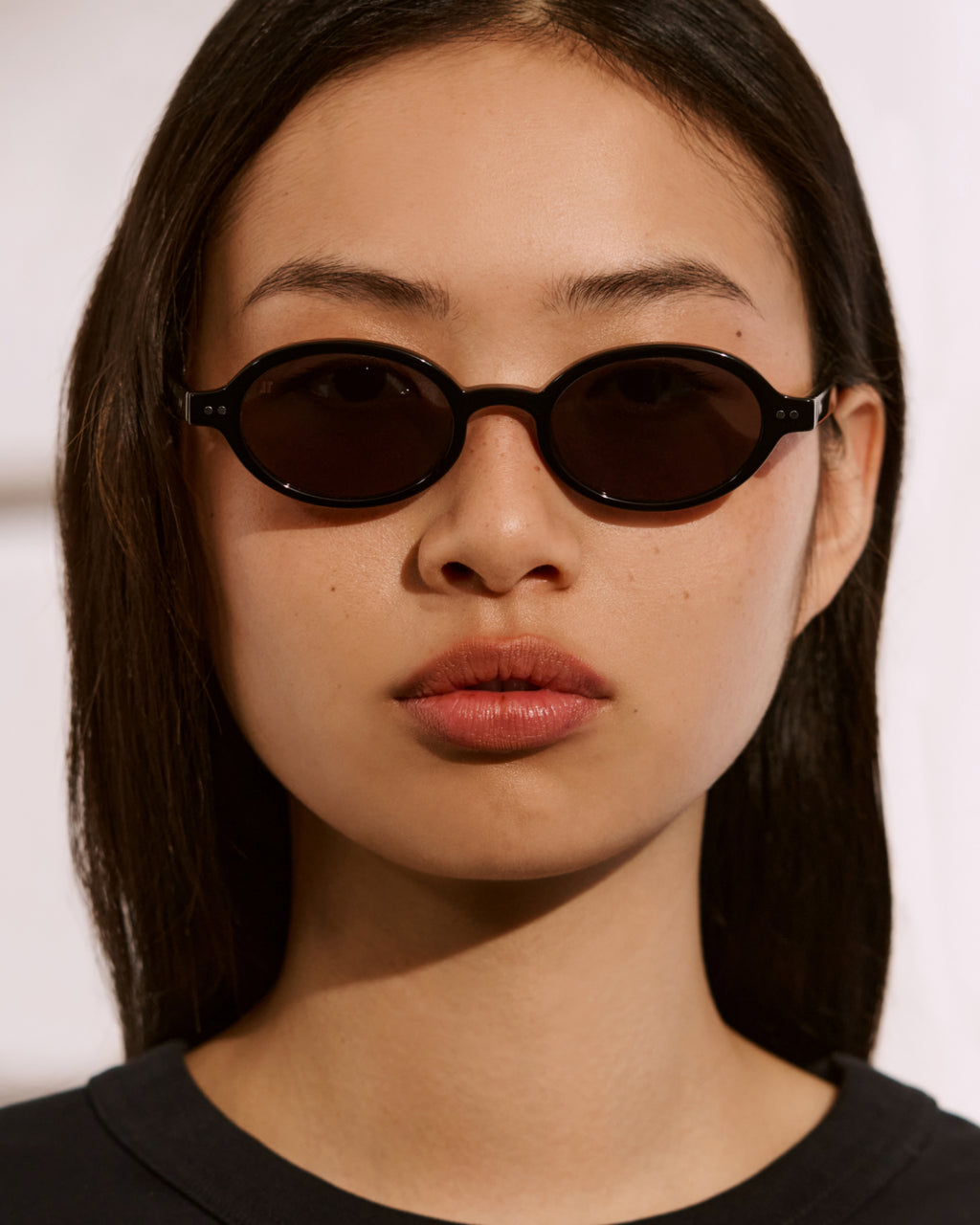 Elvie Sunglasses in Black