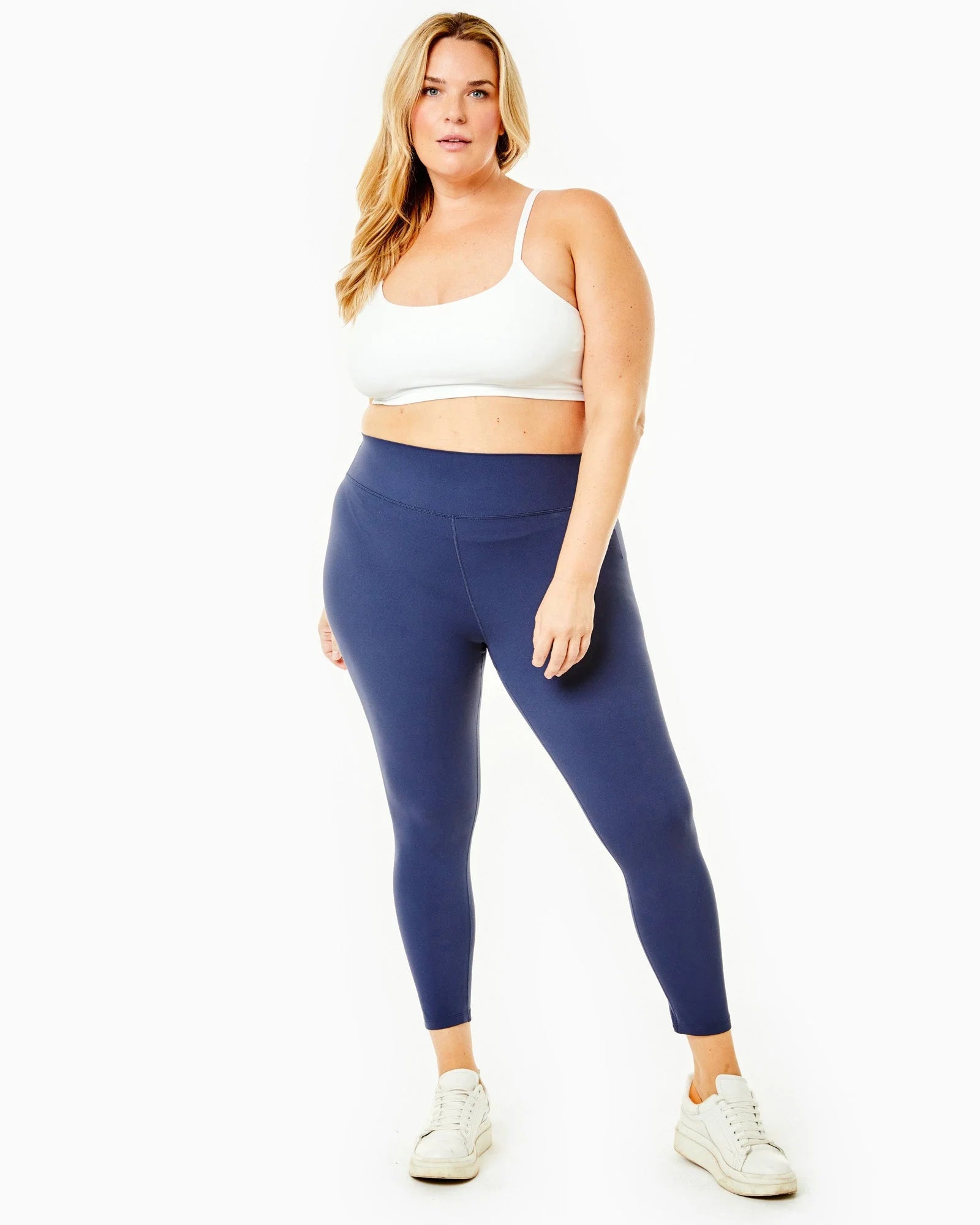 AB Soft Legging in Navy Blue