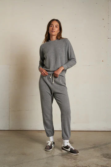 Johnny Sweatpant in Dark Heather Grey
