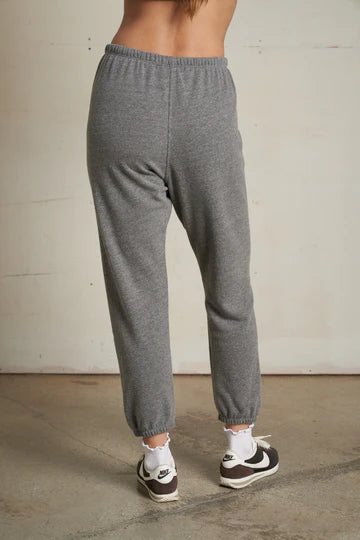 Johnny Sweatpant in Dark Heather Grey
