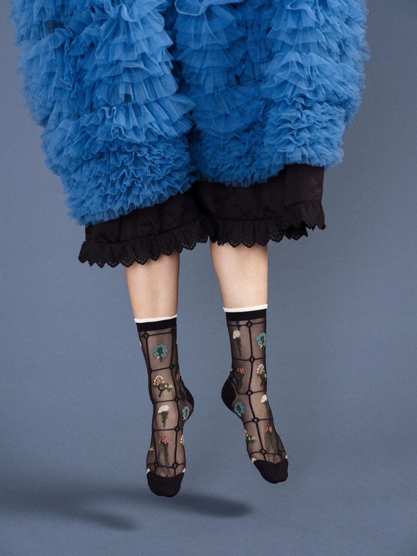 Horticulture Sheer Crew Sock in Black