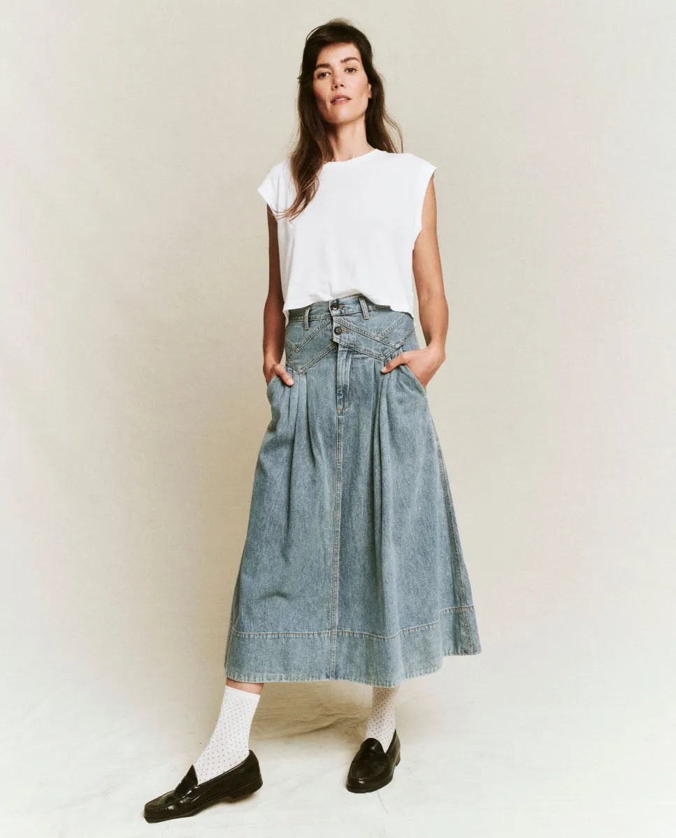 The Field Skirt in Misty Wash