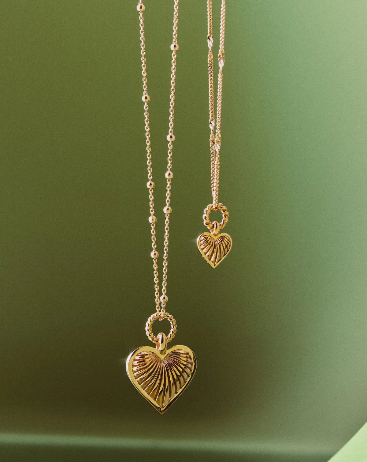 Mini Ridge Heart Necklace